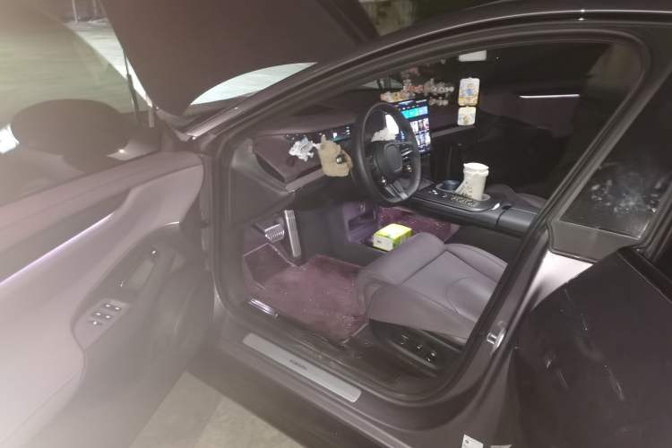 Used Xiaomi Auto SU7 2024 Four-Wheel-Drive Max Founder's Edition Driver Seat