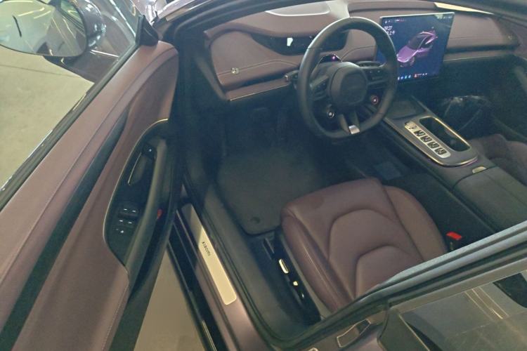 Used Xiaomi Auto SU7 2024 Rear-Drive Ultra-Long Range Advanced Pro-Level Intelligent Driving Version Driver Seat
