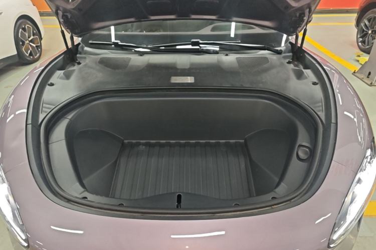 Used Xiaomi Auto SU7 2024 Four-Wheel Drive Ultra-Long Range Advanced Intelligent Driving Max Edition Engine Bay
