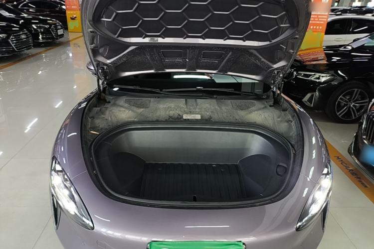 Used Xiaomi Auto SU7 2024 Rear-Drive Long-Range Intelligent Driving Version Engine Bay