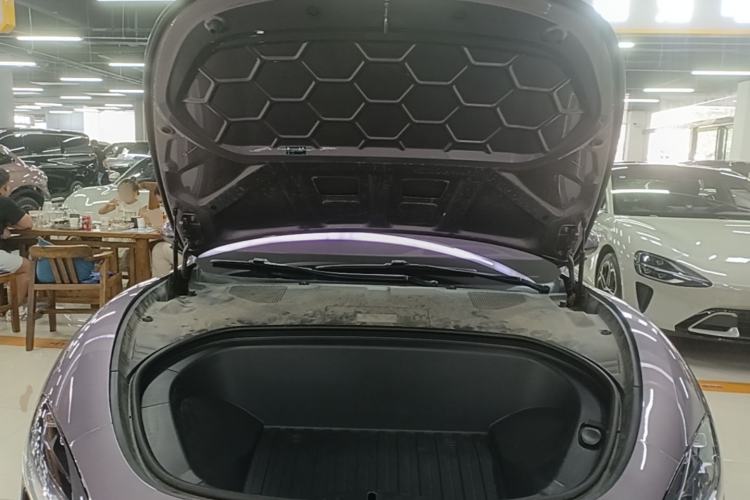Used Xiaomi Auto SU7 2024 Four-Wheel Drive Ultra-Long Range Advanced Intelligent Driving Max Edition Engine Bay