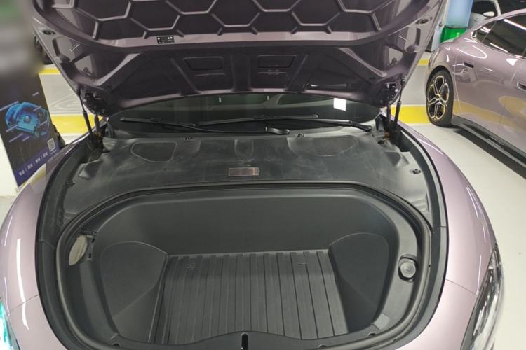 Used Xiaomi Auto SU7 2024 Four-Wheel Drive Ultra-Long Range Advanced Intelligent Driving Max Edition Engine Bay