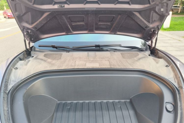 Used Xiaomi Auto SU7 2024 Rear-Drive Long-Range Intelligent Driving Version Engine Bay