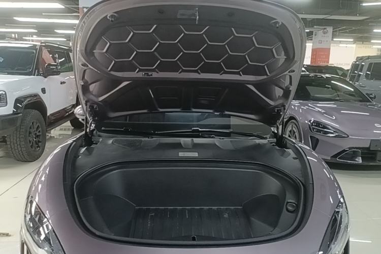 Used Xiaomi Auto SU7 2024 Rear-Drive Ultra-Long Range Advanced Pro-Level Intelligent Driving Version Engine Bay