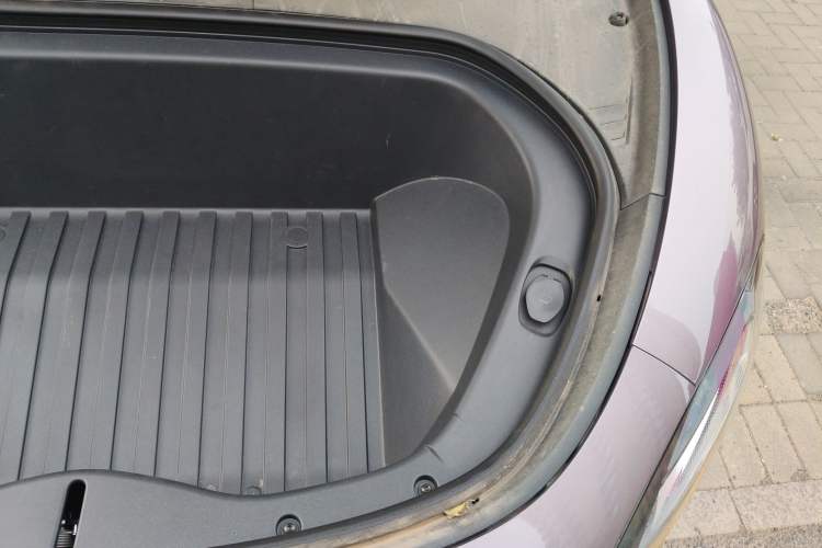 Used Xiaomi Auto SU7 2024 Rear-Drive Ultra-Long Range Advanced Pro-Level Intelligent Driving Version Engine Bay Left