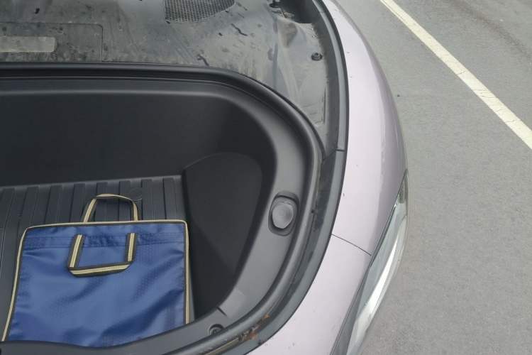 Used Xiaomi Auto SU7 2024 Rear-Drive Ultra-Long Range Advanced Pro-Level Intelligent Driving Version Engine Bay Left