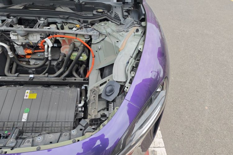 Used Xiaomi Auto SU7 2024 Four-Wheel Drive Ultra-Long Range Advanced Intelligent Driving Max Edition Engine Bay Left