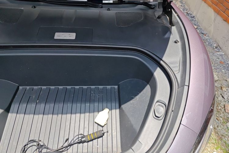 Used Xiaomi Auto SU7 2024 Rear-Drive Standard Founder Edition Engine Bay Left