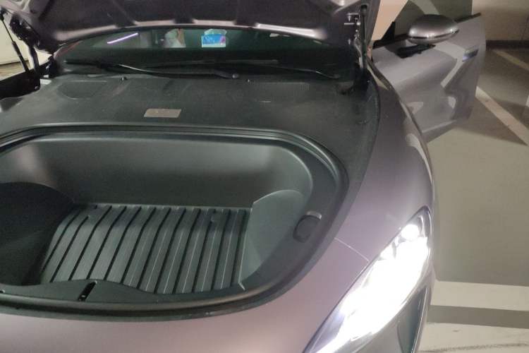 Used Xiaomi Auto SU7 2024 Rear-Drive Ultra-Long Range Advanced Pro-Level Intelligent Driving Version Engine Bay Left