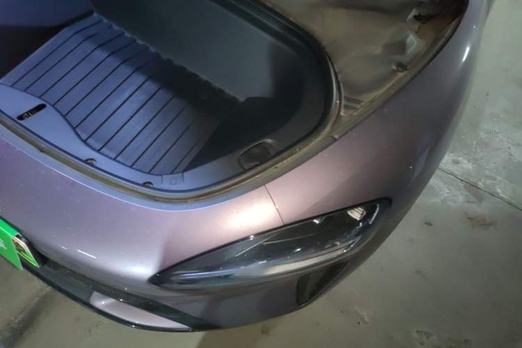 Used Xiaomi Auto SU7 2024 Rear-Drive Long-Range Intelligent Driving Version Engine Bay Left