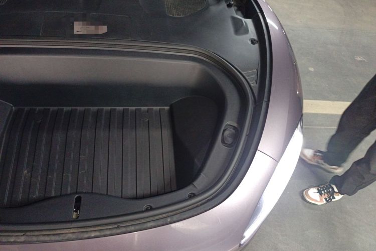 Used Xiaomi Auto SU7 2024 Four-Wheel Drive Ultra-Long Range Advanced Intelligent Driving Max Edition Engine Bay Left