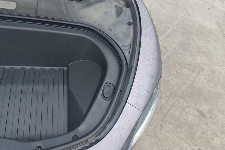 Used Xiaomi Auto SU7 2024 Four-Wheel Drive Ultra-Long Range Advanced Intelligent Driving Max Edition Engine Bay Left