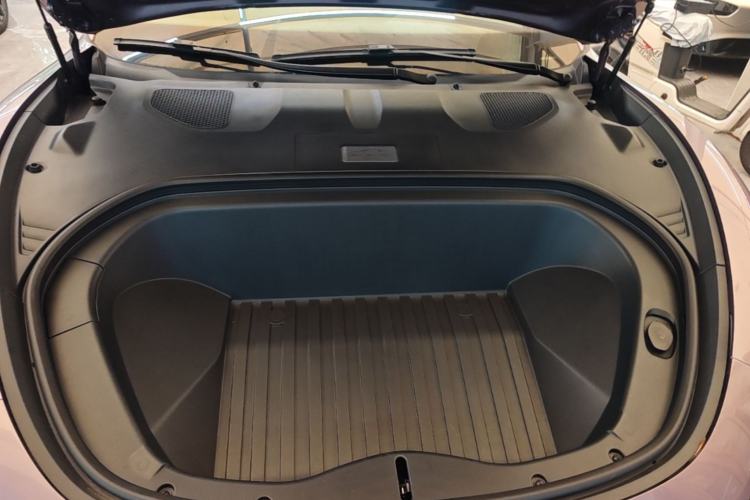 Used Xiaomi Auto SU7 2024 Rear-Drive Long-Range Intelligent Driving Version Engine Bay