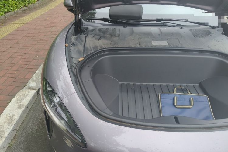 Used Xiaomi Auto SU7 2024 Rear-Drive Ultra-Long Range Advanced Pro-Level Intelligent Driving Version Engine Bay Right