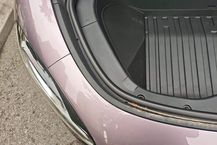 Used Xiaomi Auto SU7 2024 Rear-Drive Ultra-Long Range Advanced Pro-Level Intelligent Driving Version Engine Bay Right
