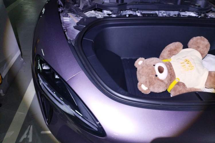 Used Xiaomi Auto SU7 2024 Rear-Drive Ultra-Long Range Advanced Pro-Level Intelligent Driving Version Engine Bay Right