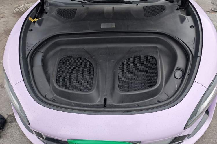 Used Xiaomi Auto SU7 2024 Four-Wheel Drive Ultra-Long Range Advanced Intelligent Driving Max Edition Engine Bay