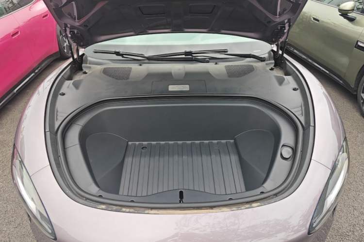 Used Xiaomi Auto SU7 2024 Four-Wheel Drive Ultra-Long Range Advanced Intelligent Driving Max Edition Engine Bay