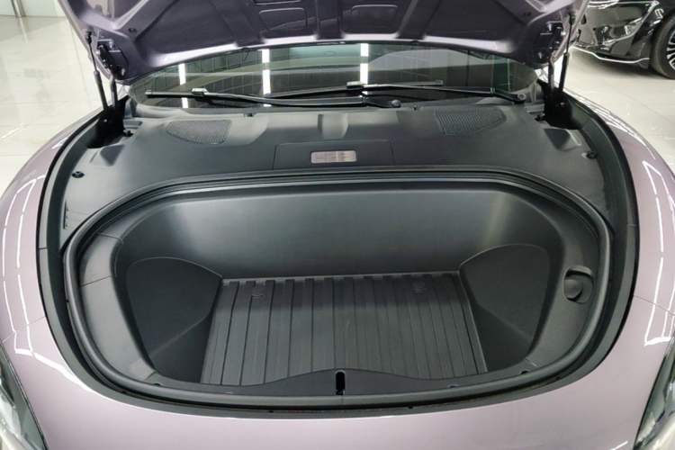 Used Xiaomi Auto SU7 2024 Rear-Drive Ultra-Long Range Advanced Pro-Level Intelligent Driving Version Engine Bay