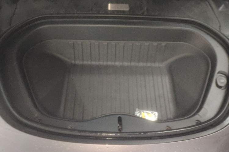Used Xiaomi Auto SU7 2024 Rear-Drive Ultra-Long Range Advanced Pro-Level Intelligent Driving Version Engine Bay