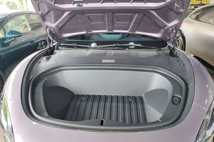 Used Xiaomi Auto SU7 2024 Rear-Drive Long-Range Intelligent Driving Version Engine Bay