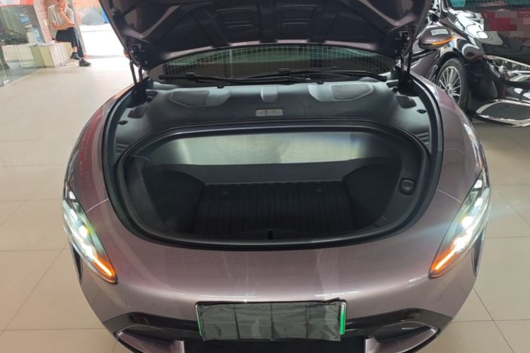 Used Xiaomi Auto SU7 2024 Rear-Drive Long-Range Intelligent Driving Version Engine Bay