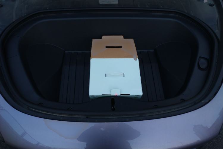 Used Xiaomi Auto SU7 2024 Rear-Drive Long-Range Intelligent Driving Version Engine Bay
