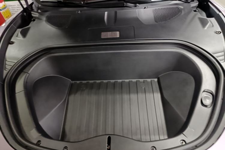 Used Xiaomi Auto SU7 2024 Rear-Drive Ultra-Long Range Advanced Pro-Level Intelligent Driving Version Engine Bay