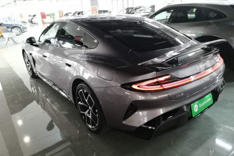 Used Xiaomi Auto SU7 2024 Four-Wheel Drive Ultra-Long Range Advanced Intelligent Driving Max Edition Exterior 2