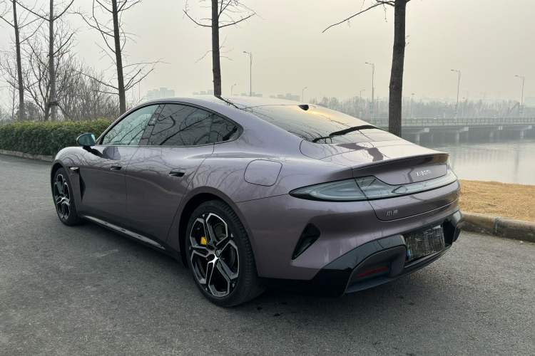 Used Xiaomi Auto SU7 2024 Rear-Drive Long-Range Intelligent Driving Version Exterior 3
