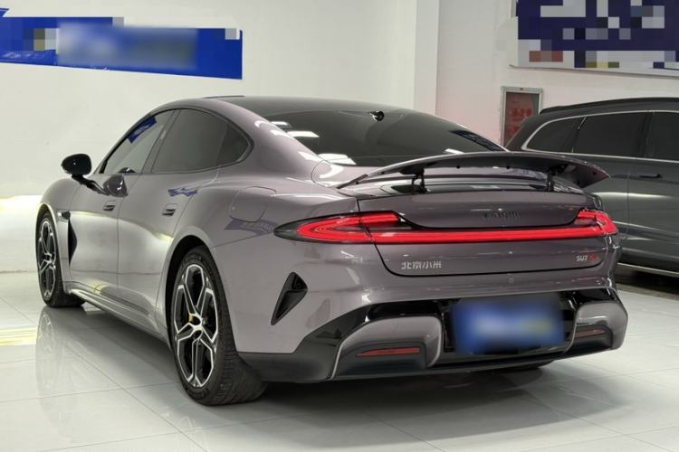 Used Xiaomi Auto SU7 2024 Four-Wheel Drive Ultra-Long Range Advanced Intelligent Driving Max Edition Exterior 3