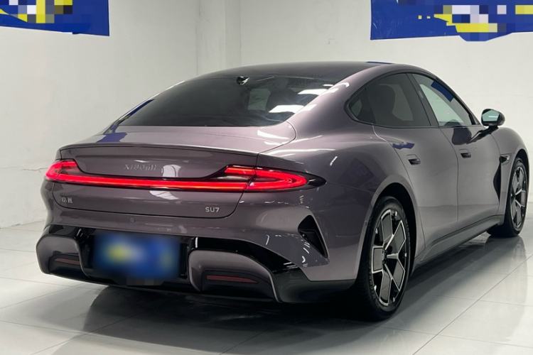 Used Xiaomi Auto SU7 2024 Rear-Drive Long-Range Intelligent Driving Version Exterior 3