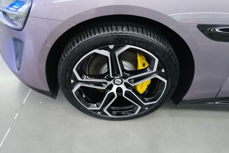 Used Xiaomi Auto SU7 2024 Rear-Drive Standard Founder Edition Exterior 4