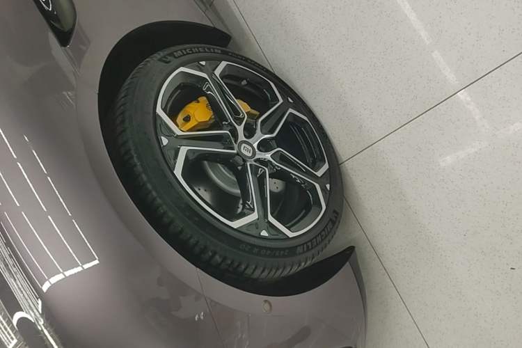 Used Xiaomi Auto SU7 2024 Four-Wheel Drive Ultra-Long Range Advanced Intelligent Driving Max Edition Exterior 4