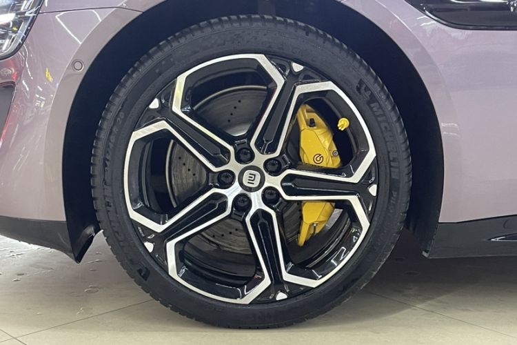 Used Xiaomi Auto SU7 2024 Rear-Drive Long-Range Intelligent Driving Version Exterior 5