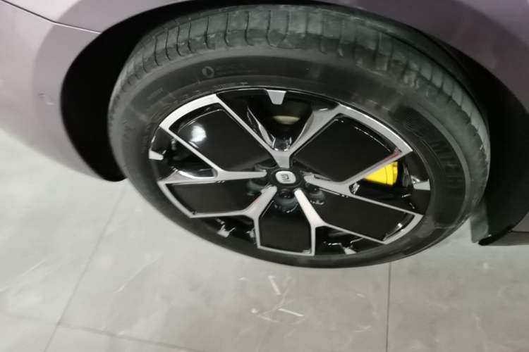 Used Xiaomi Auto SU7 2024 Four-Wheel Drive Ultra-Long Range Advanced Intelligent Driving Max Edition Exterior 5