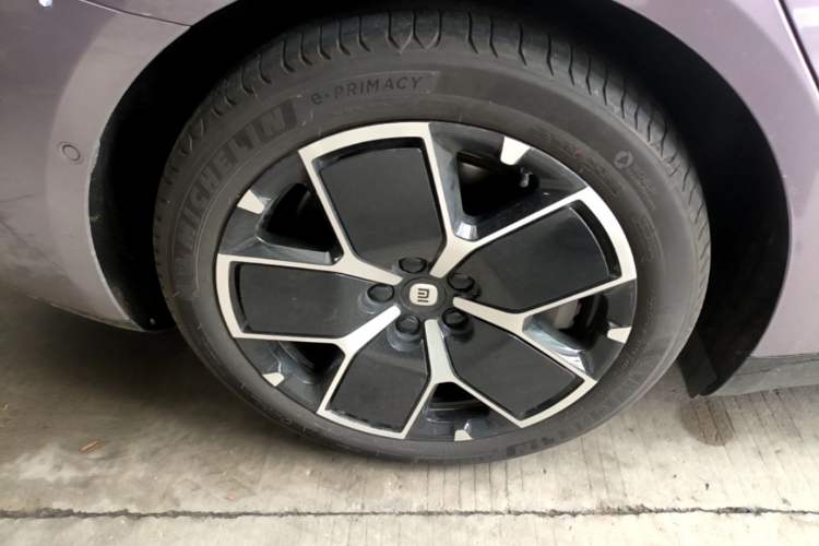 Used Xiaomi Auto SU7 2024 Rear-Drive Ultra-Long Range Advanced Pro-Level Intelligent Driving Version Exterior 5