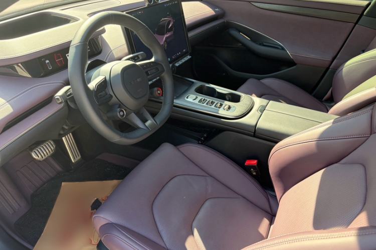Used Xiaomi Auto SU7 2024 Four-Wheel Drive Ultra-Long Range Advanced Intelligent Driving Max Edition Exterior 7