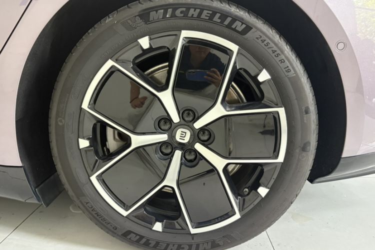 Used Xiaomi Auto SU7 2024 Rear-Drive Long-Range Intelligent Driving Version Exterior 7
