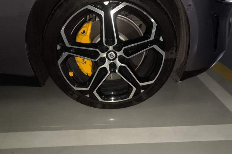 Used Xiaomi Auto SU7 2024 Rear-Drive Long-Range Intelligent Driving Version Exterior 7