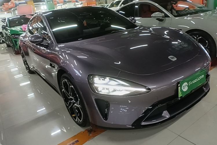 Used Xiaomi Auto SU7 2024 Rear-Drive Long-Range Intelligent Driving Version Front Right 45 Deg