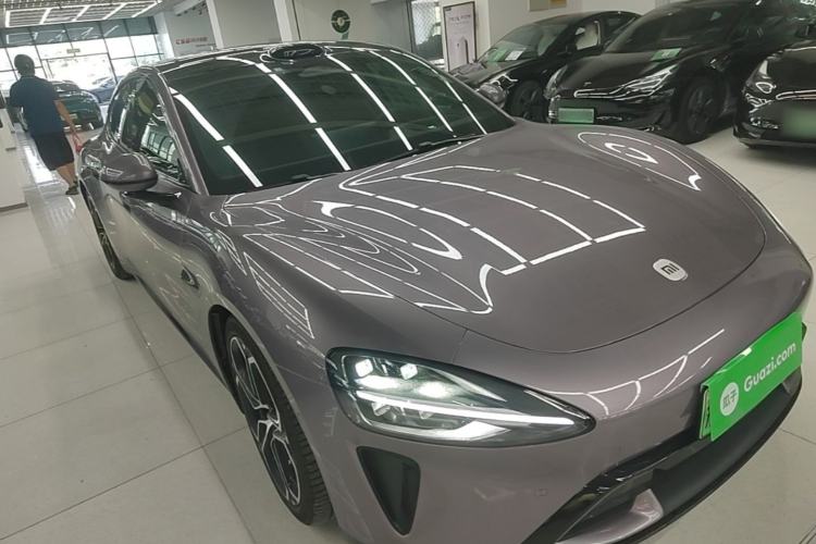 Used Xiaomi Auto SU7 2024 Four-Wheel Drive Ultra-Long Range Advanced Intelligent Driving Max Edition Front Right 45 Deg