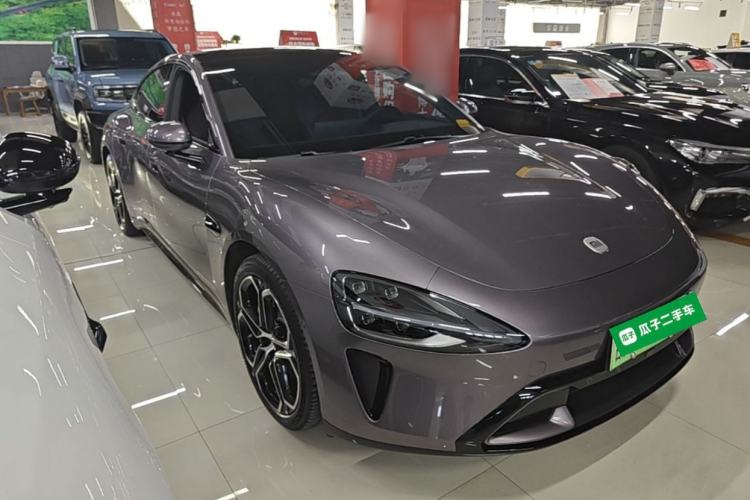 Used Xiaomi Auto SU7 2024 Rear-Drive Long-Range Intelligent Driving Version Front Right 45 Deg