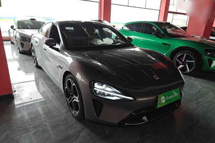 Used Xiaomi Auto SU7 2024 Four-Wheel Drive Ultra-Long Range Advanced Intelligent Driving Max Edition Front Right 45 Deg