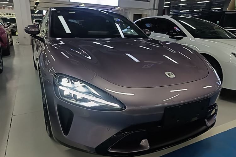 Used Xiaomi Auto SU7 2024 Rear-Drive Long-Range Intelligent Driving Version Front Right 45 Deg
