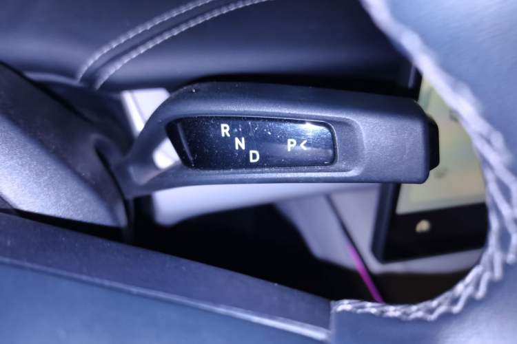 Used Xiaomi Auto SU7 2024 Rear-Drive Standard Founder Edition Gear Lever