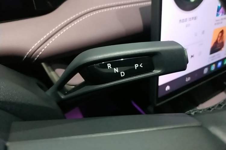Used Xiaomi Auto SU7 2024 Rear-Drive Long-Range Intelligent Driving Version Gear Lever