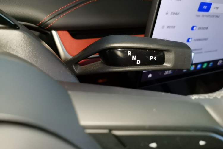 Used Xiaomi Auto SU7 2024 Four-Wheel Drive Ultra-Long Range Advanced Intelligent Driving Max Edition Gear Lever