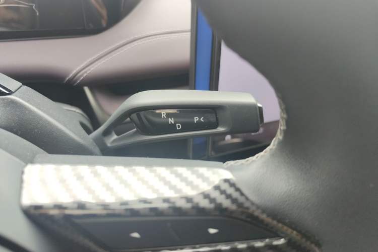 Used Xiaomi Auto SU7 2024 Rear-Drive Ultra-Long Range Advanced Pro-Level Intelligent Driving Version Gear Lever
