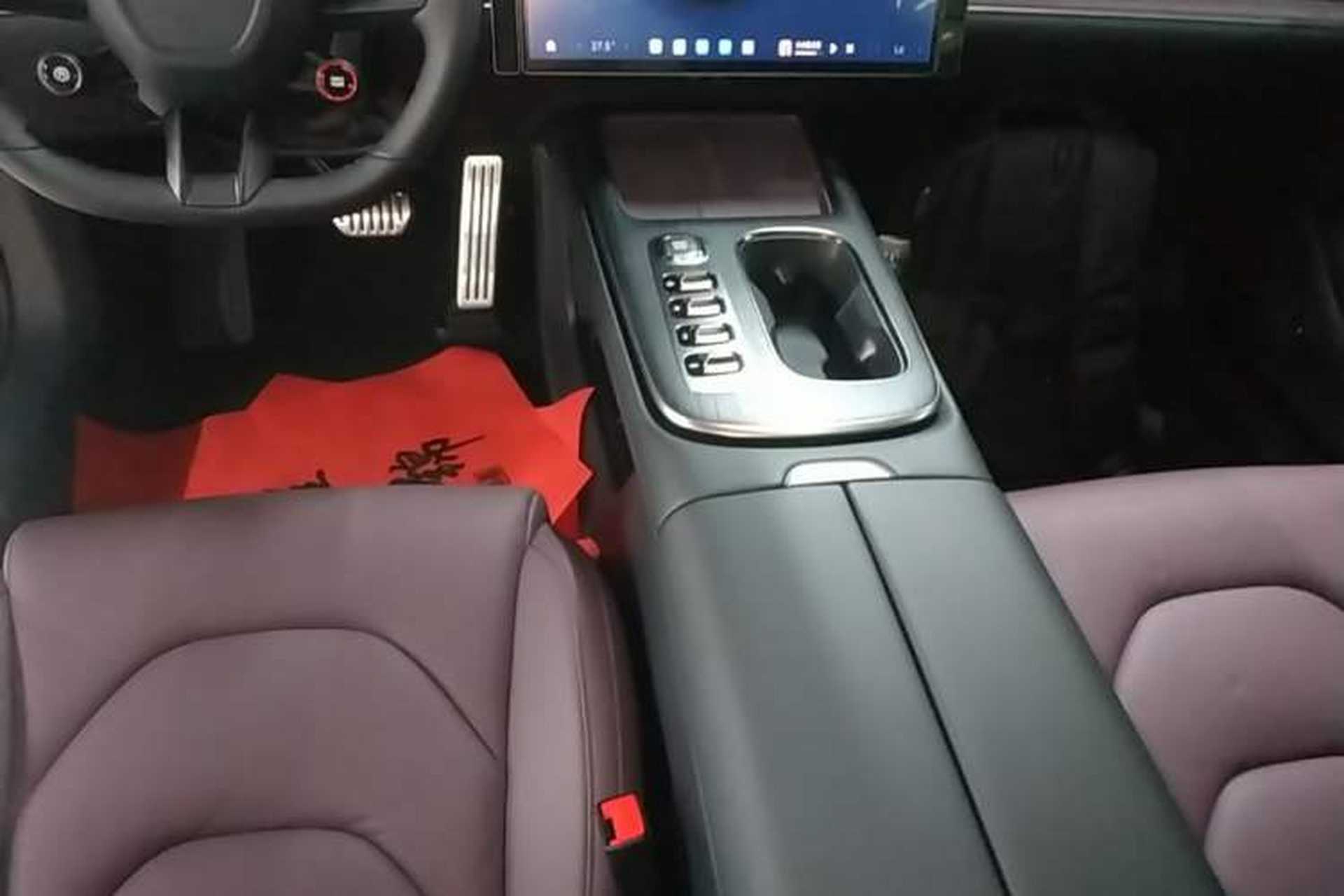 Used Xiaomi Auto SU7 2024 Four-Wheel Drive Ultra-Long Range Advanced Intelligent Driving Max Edition Gear Lever